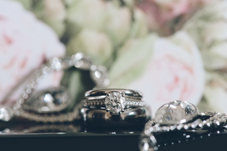 Rock Island Lake Club wedding, captured by photo-documentary NJ wedding photographer Hey Karis.