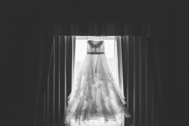 Rock Island Lake Club wedding, captured by photo-documentary NJ wedding photographer Hey Karis.