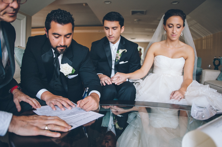 Rock Island Lake Club wedding, captured by photo-documentary NJ wedding photographer Hey Karis.