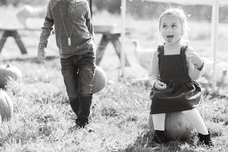 Fall is in full swing here in NJ, my first Fall Family session with Anna and Adam at their Farm House in Hackettstown NJ. Anna and Adam recently purchased their dream farm house on a 4 acres of land. This family of four now has chickens, ducks, birds, cats, a dog, sheep and plans to add many more to the list in the future. I had the honor of visiting Anna and Adam and their two beautiful children at their Farm the other day. I got much need vitamin D walking around the property, enjoying the foliage, running around with their kids and meeting all the farm animals. I sincerely enjoy photographing families now because there are no dull moments with kids, every moment is perfect! Fall family session at Anna and Adam’s Farm at Hackettstown NJ photographed by Karis from HeyKaris.