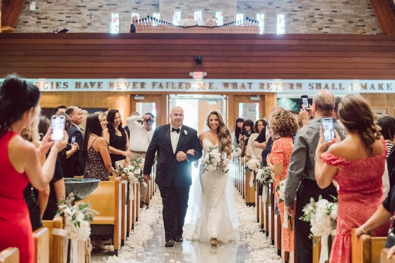 Julie and Thomas Wedding at Shadowbrook at Shrewbury NJ | Shadowbrook at Shrewbury NJ Wedding by Karis NY NJ Wedding and Elopement Photographer | Hey Karis