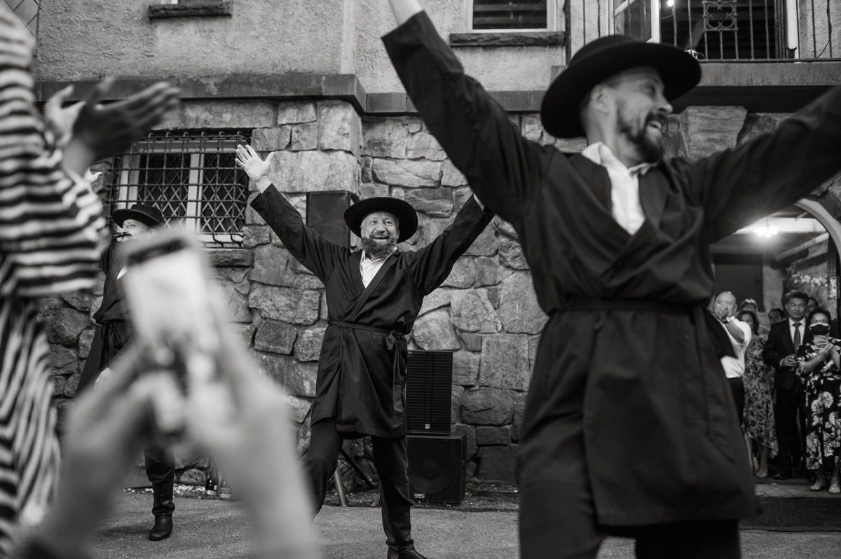 Arrow Park, a wedding venue located in Monroe NY along the Hudson Valley is truly a magical place to celebrate your wedding in a relaxing environment. Your family and friends will appreciate this unplug, retreat type of environment surrounded by nature, historic mansion with courtyard for an outdoor wedding under cafe lights, Arrow Lake, and beautiful garden. I love this place, I can come here every weekend! And Jackie and Aron were the perfect couple for this magical venue to get married and dance away the beautiful summer evening under the cafe light in their courtyard. It was like a scene from a movie, or a wedding from chateau in Italy. Jackie and Aron's Arrow Park, NY Hudson Valley NY wedding captured by Karis from Hey Karis NY, NJ, Brooklyn, Hudson Valley and Catskills Wedding and Elopement Photographer.